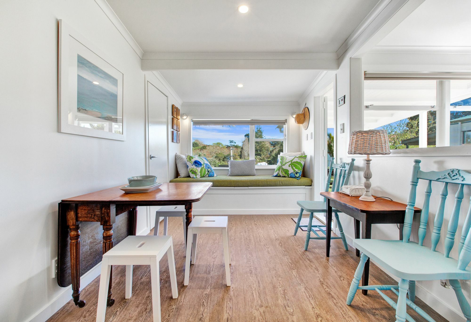 The Little Blue Bach In Oneroa Village By Waiheke Unlimited Exterior foto
